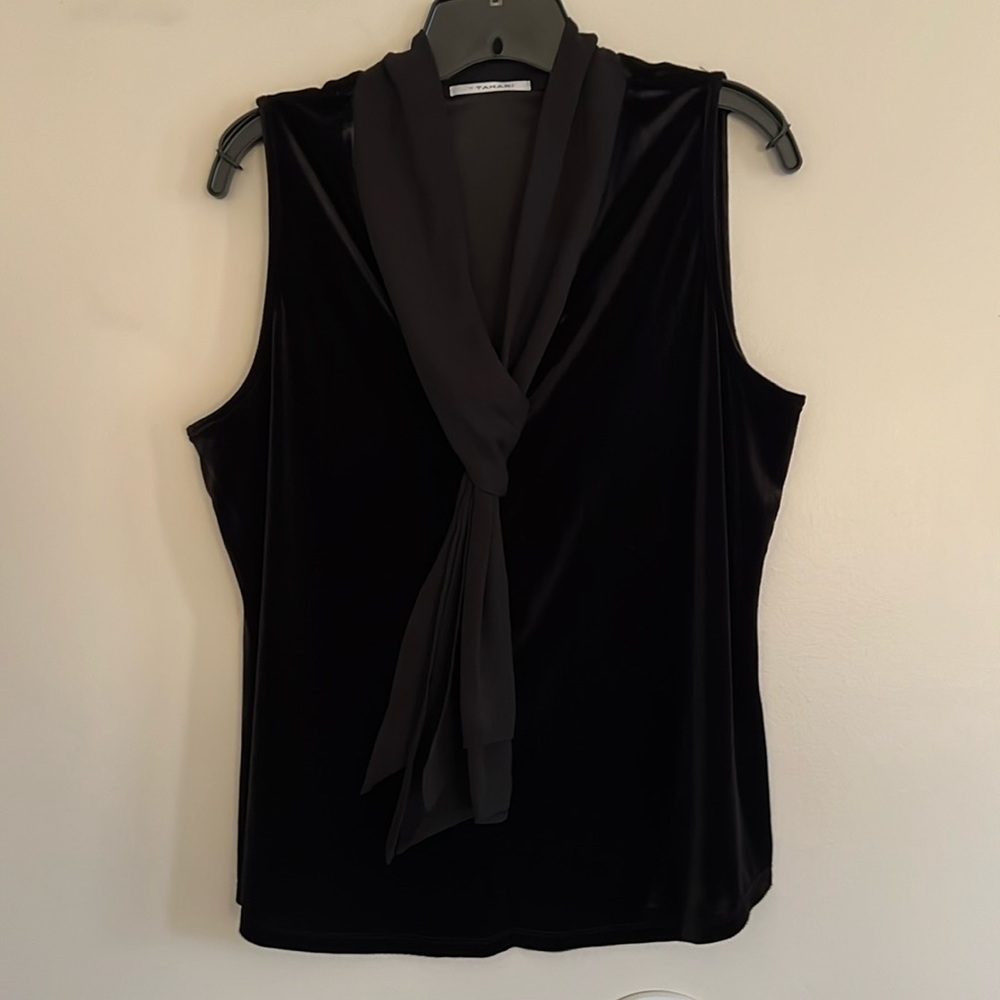 T TAHARI - LARGE SLEEVELESS BLACK VELVET LIKE VELOUR MATERIAL BLACK W/ TIE FRONT